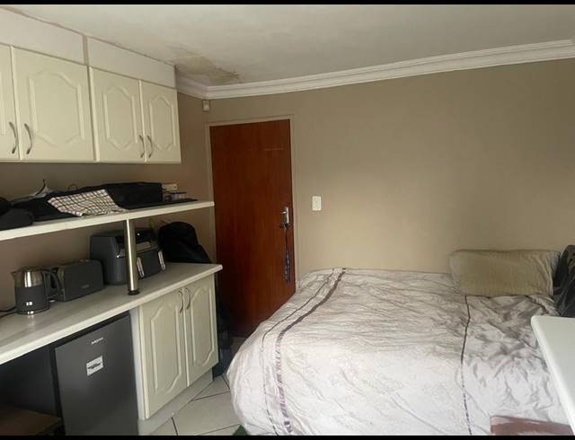 1 BEDROOM PROPERTY TO RENT IN WIERDA PARK